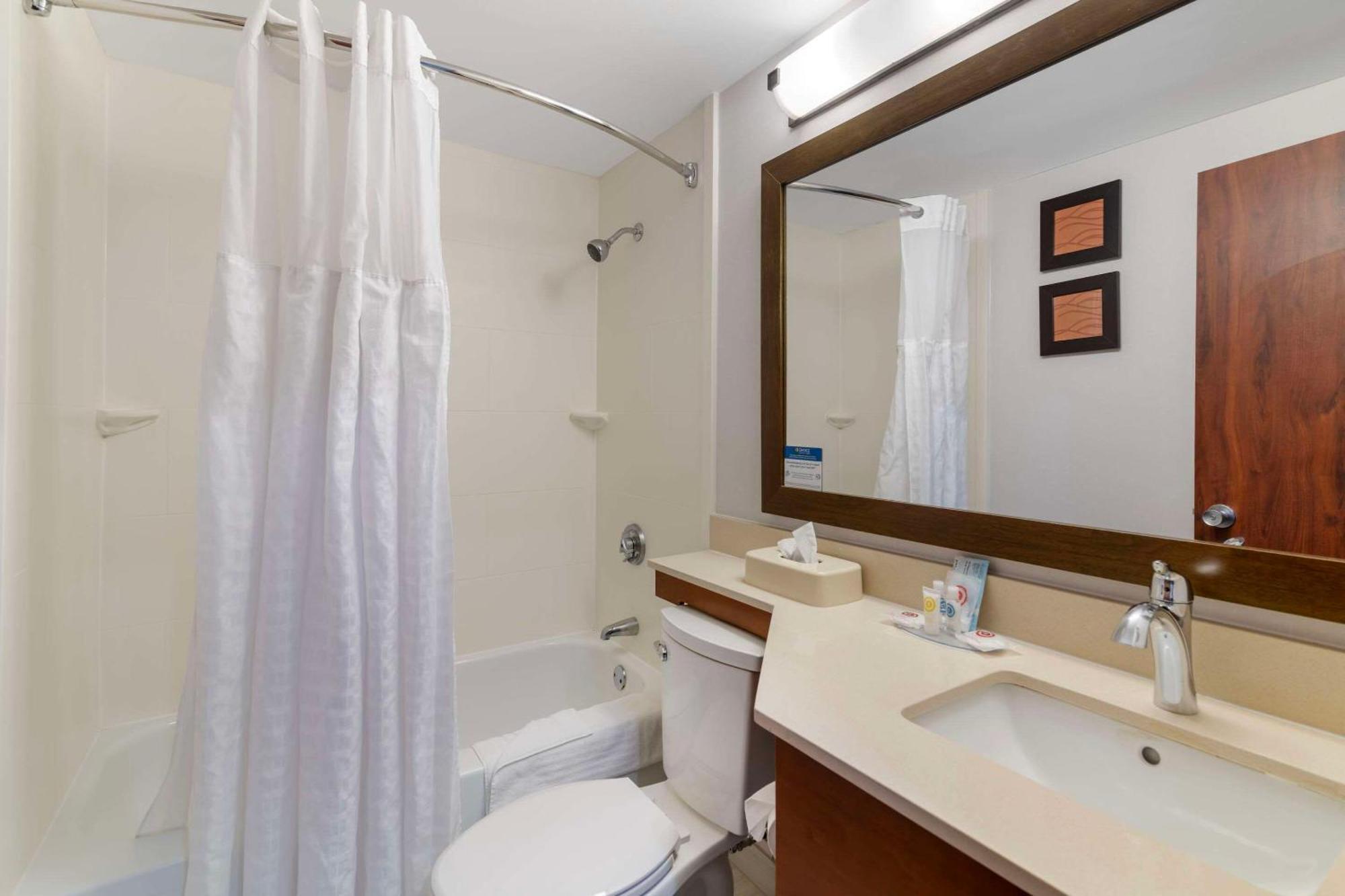 מנצ'סטר Comfort Inn Airport מראה חיצוני תמונה